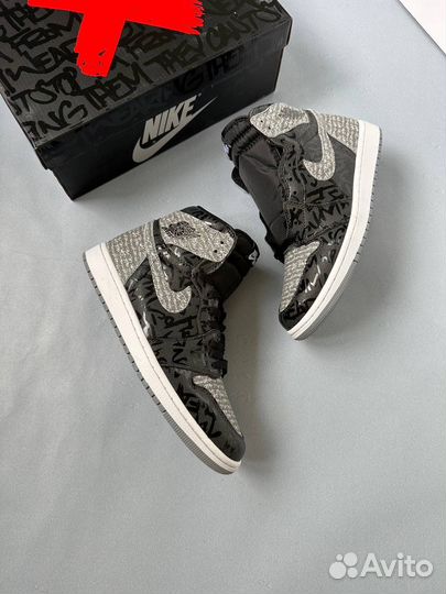 Кроссовки Nike Air Jordan 1 Retro High