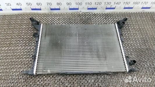Радиатор системы охлаждения audi A5 1 (3AD13KA01)