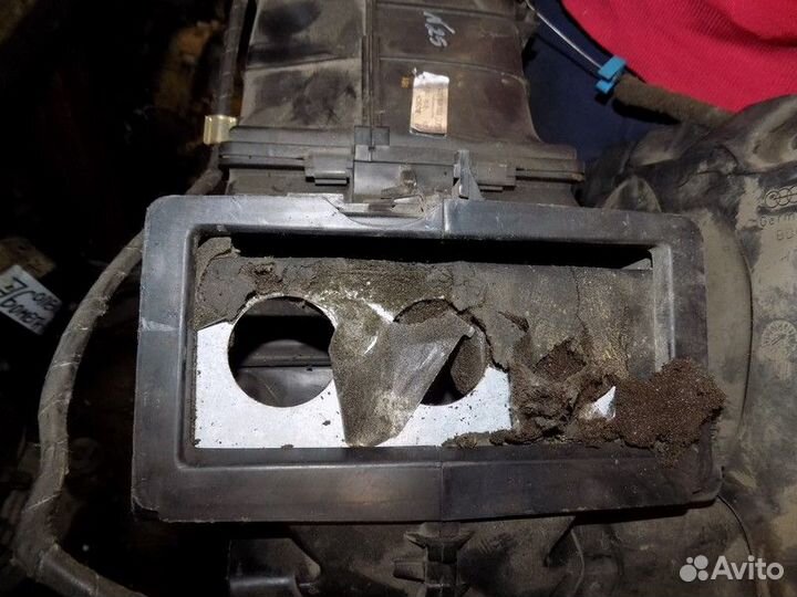 Корпус отопителя Golf III/Vento 1991-1997