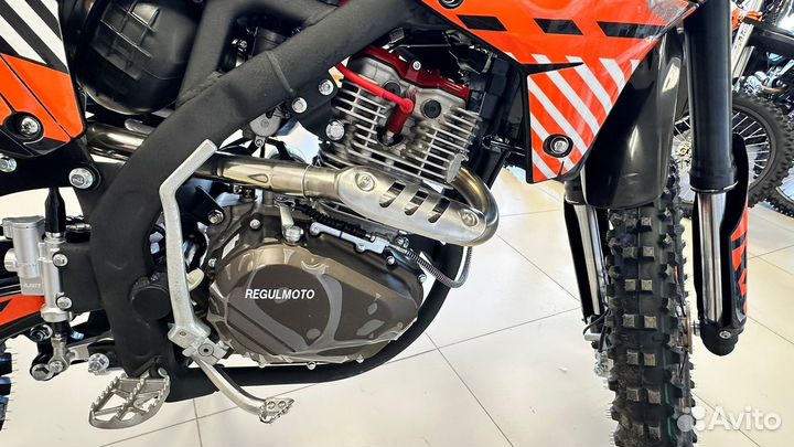 Мотоцикл Regulmoto ZR PR 300 4 valves 5 gear (черн