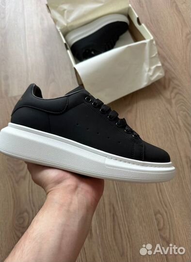 Кеды Alexander Mcqueen Черные