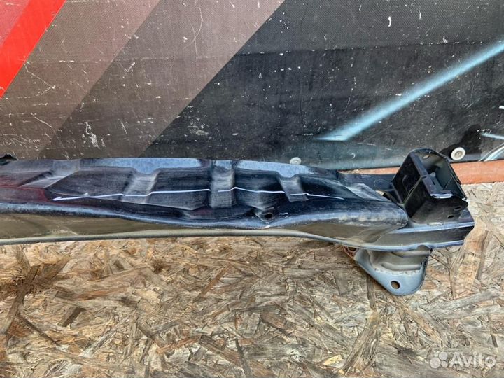 Усилитель переднего бампера Honda Accord 8 CU 2008