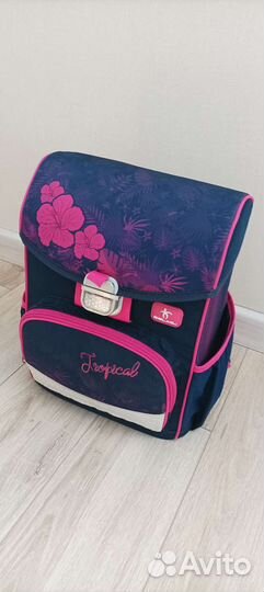 Рюкзак школьный