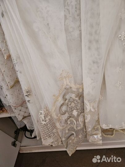 Отрезы кружева