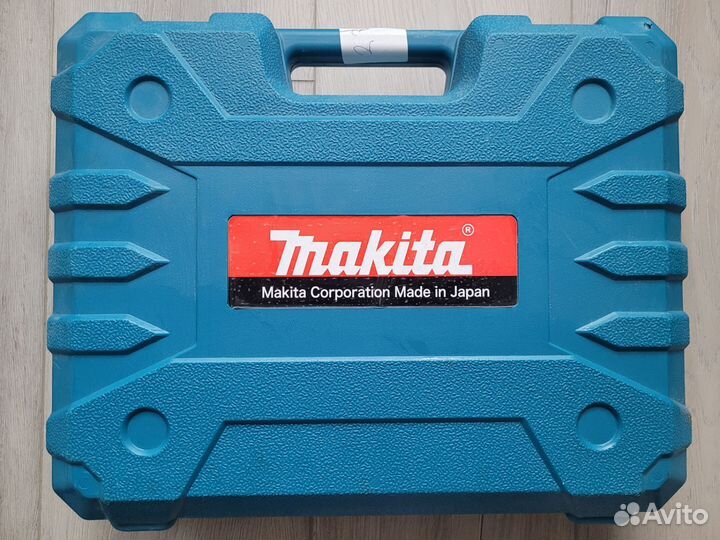 Гайковерт аккумуляторный makita