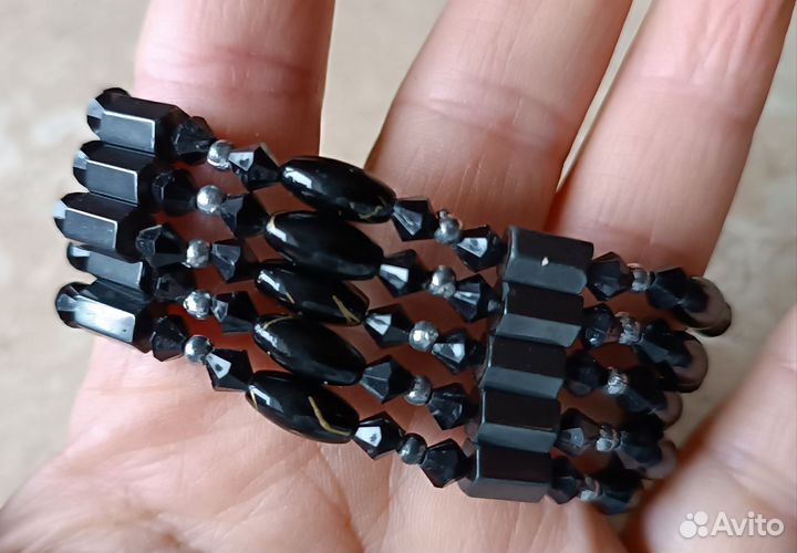 Браслеты разные