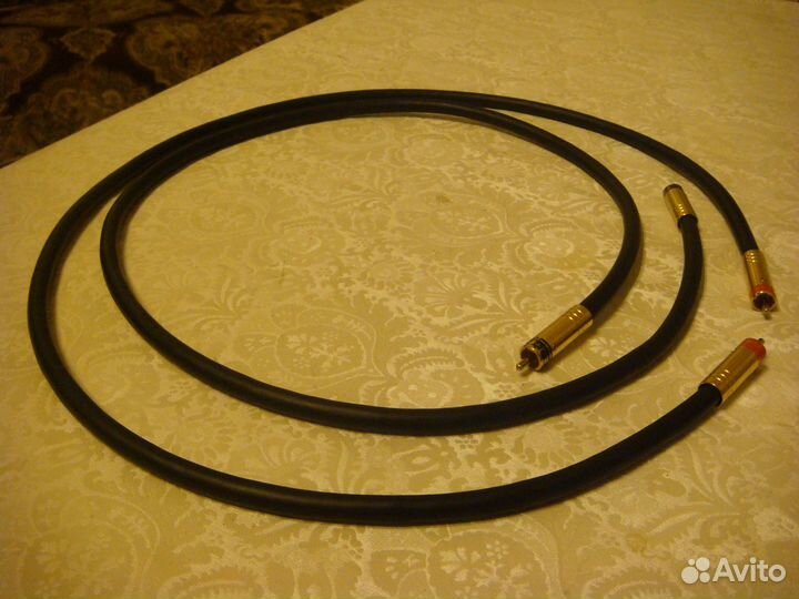 Аудио кабель AudioQuest Quartz x3 RCA 1.0 м