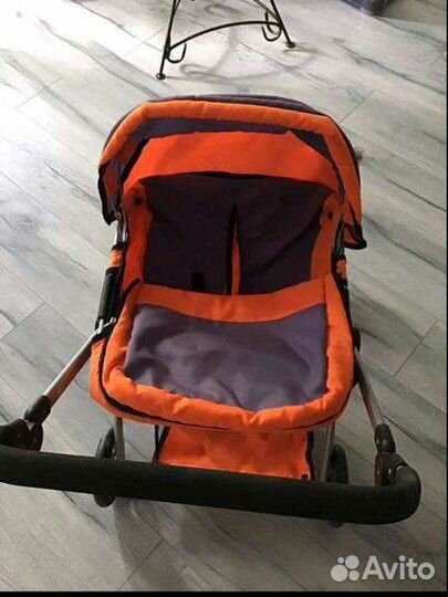 Коляска для кукол