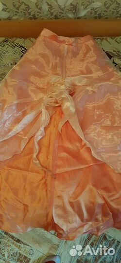 Платье (комплект:топ,юбка,накидка) нарядное. Новое
