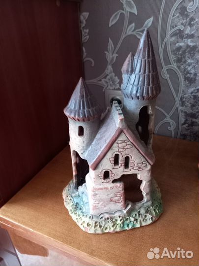 Декор в аквариум * домик для рыб*