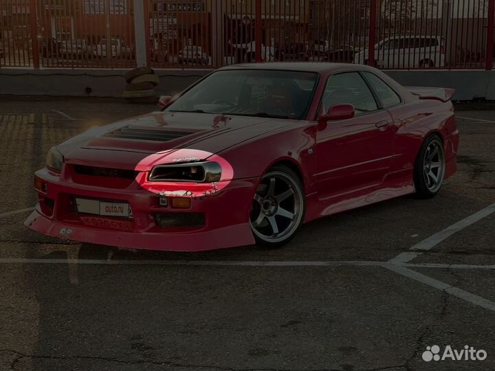 Карбоновая фальш-фара Skyline r34