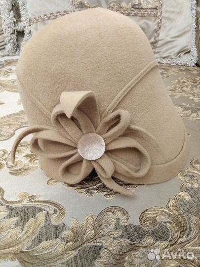 Шляпка женская