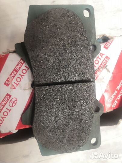 Тормозные колодки toyota land cruiser prado 150