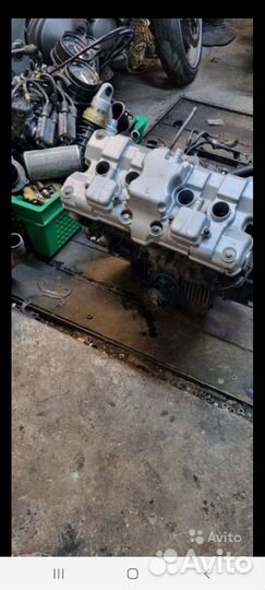 Двигатель на cb 400 vtec 2000г