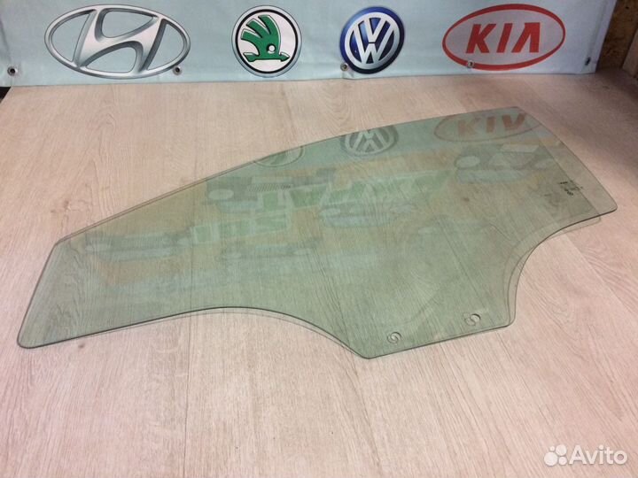 Солярис Рио Стекло переднее левое