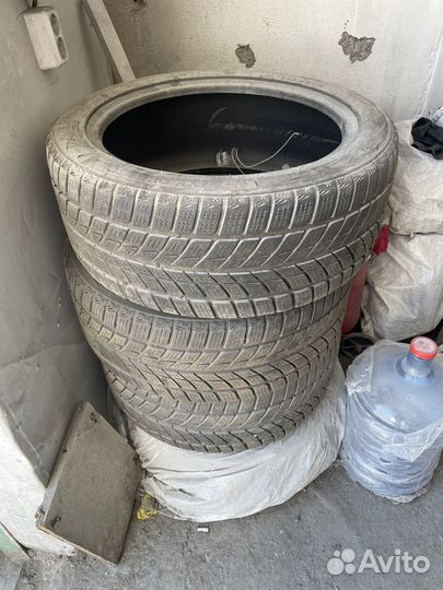 Headway Polarstar 245/45 R18