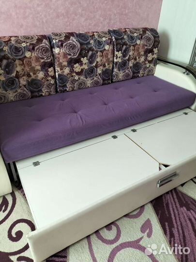 Детский гарнитур+ диван