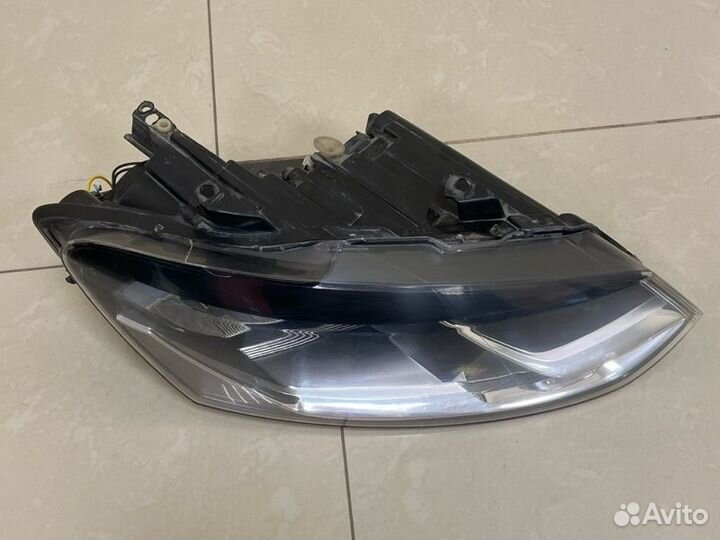 Фара правая Volkswagen Polo 5 cfna 2013