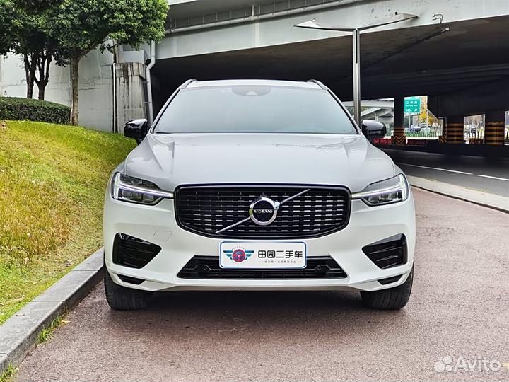 Volvo XC60 2.0 AT, 2021, 37 000 км