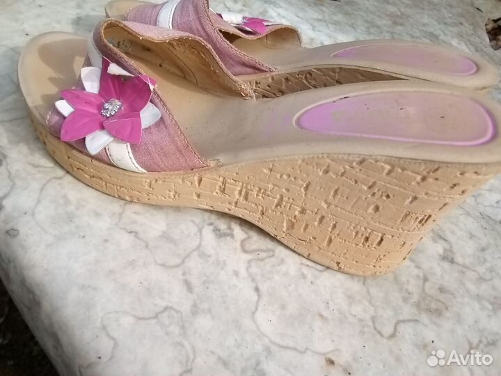 Босоножка женские
