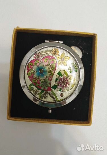 Зеркало карманное новое Таиланд