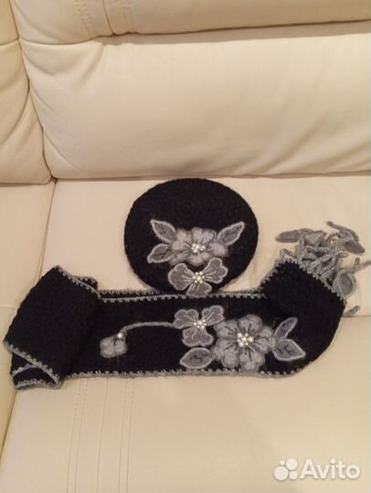 Берет и шарф комплект