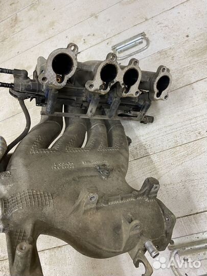 Впускной коллектор vw golf 4 jetta 4 bora