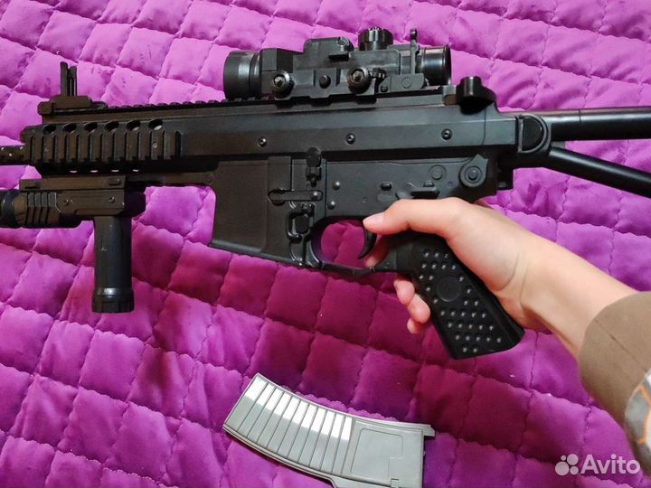 Игрушечный автомат SIG SG556 на пульках
