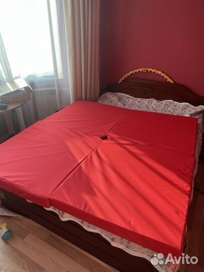 Мат квадратный для пилона