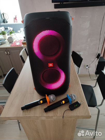 Аренда колонки JBL Partybox 110 с микрофонами