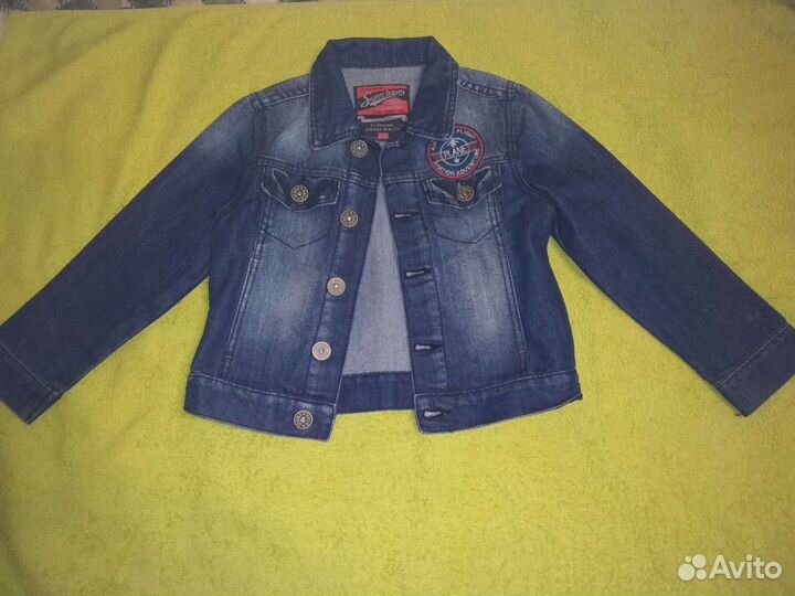 Куртка джинсовая, футболки и шорты для мальчика