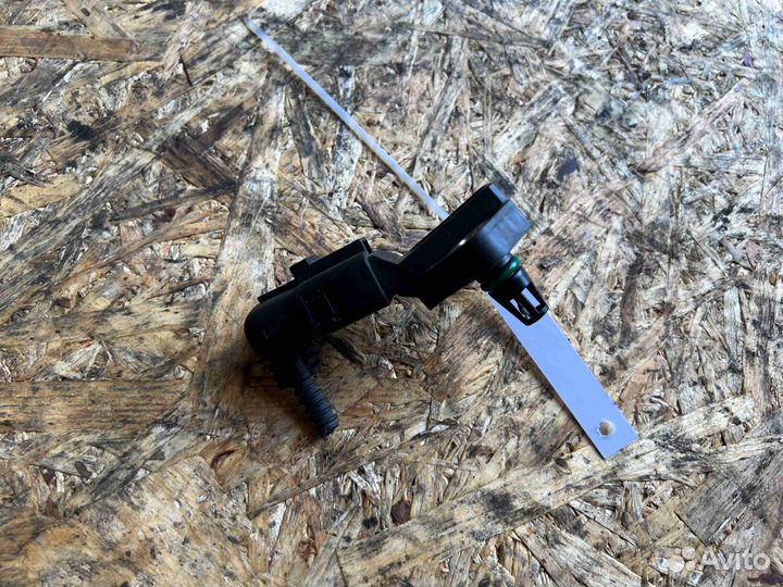 Датчик давления наддува Volkswagen beetle (5C1 201