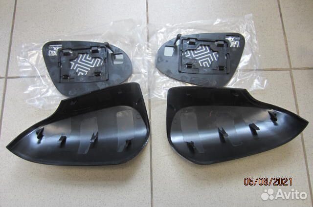 Накладка зеркала Toyota Camry V50