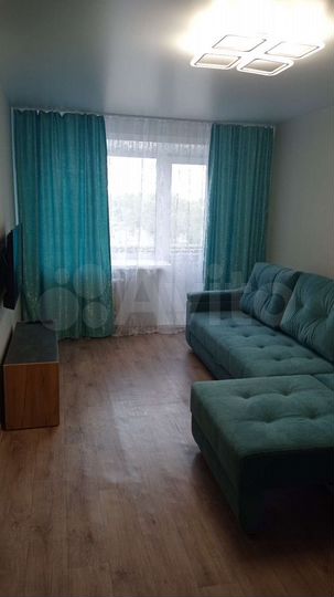 2-к. квартира, 42 м², 3/5 эт.