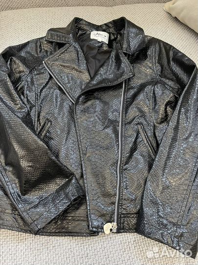 Куртка для девочки