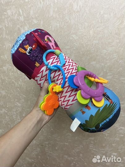 Развивающий валик для ползания