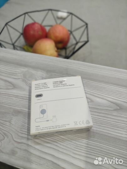Зарядное устройство Apple MagSafe Charger