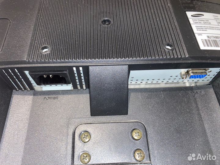 Монитор Samsung