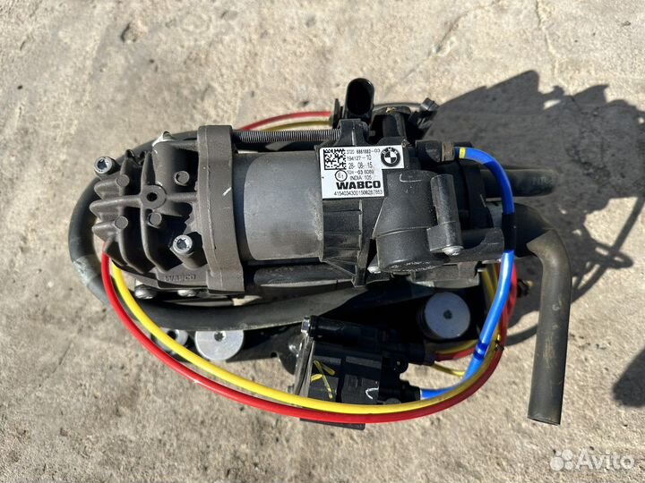 Компрессор пневмоподвески BMW G11/G12