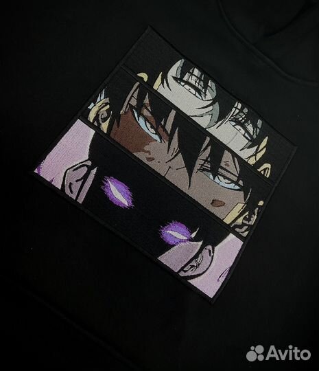 Машинная вышивка на одежде