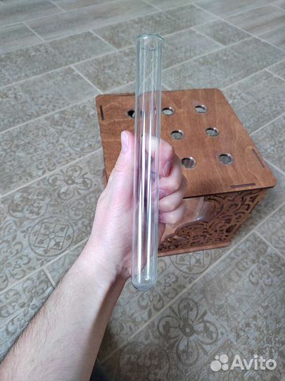 Подставка для цветов с колбами