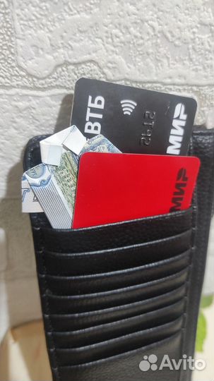 Магически заряженная рубашка из настоящих денег