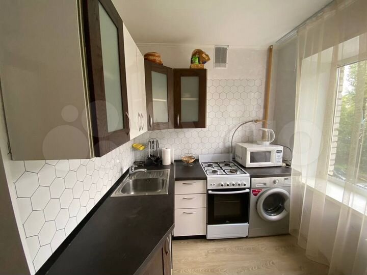 2-к. квартира, 46 м², 3/5 эт.