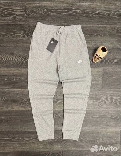 Спортивные штаны nike