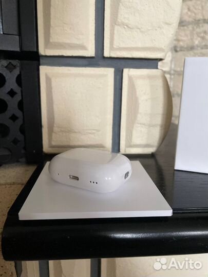 Airpods pro 2 поколение 2022