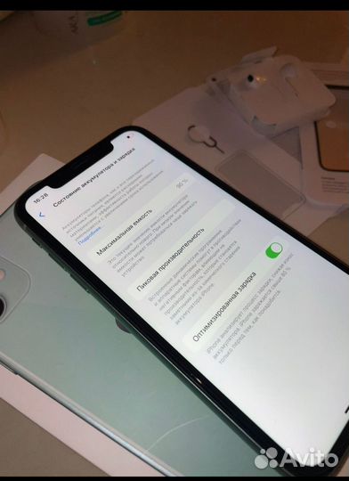 iPhone 11, 128 ГБ