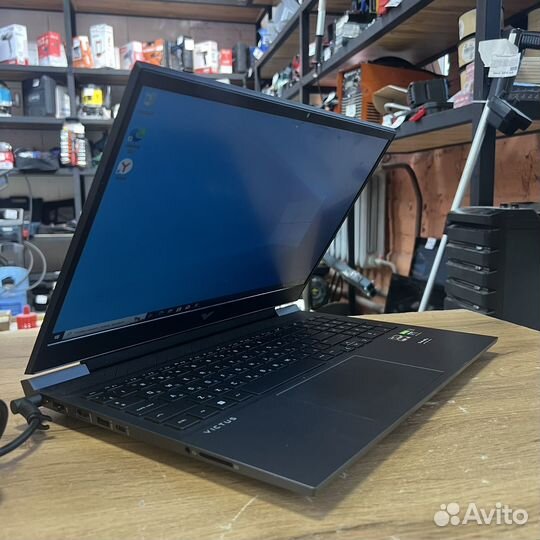 Ноутбук HP Victus TPN Q264