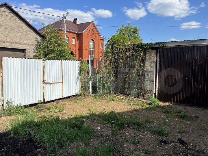 Таунхаус 150 м² на участке 9 сот.