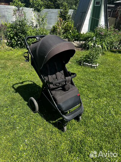 Прогулочная коляска carello bravo