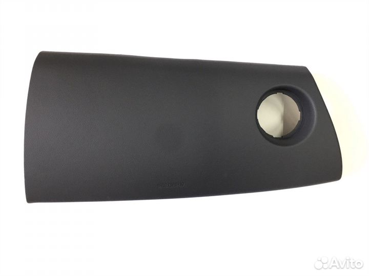 Крышка подушки пассажира Suzuki Swift